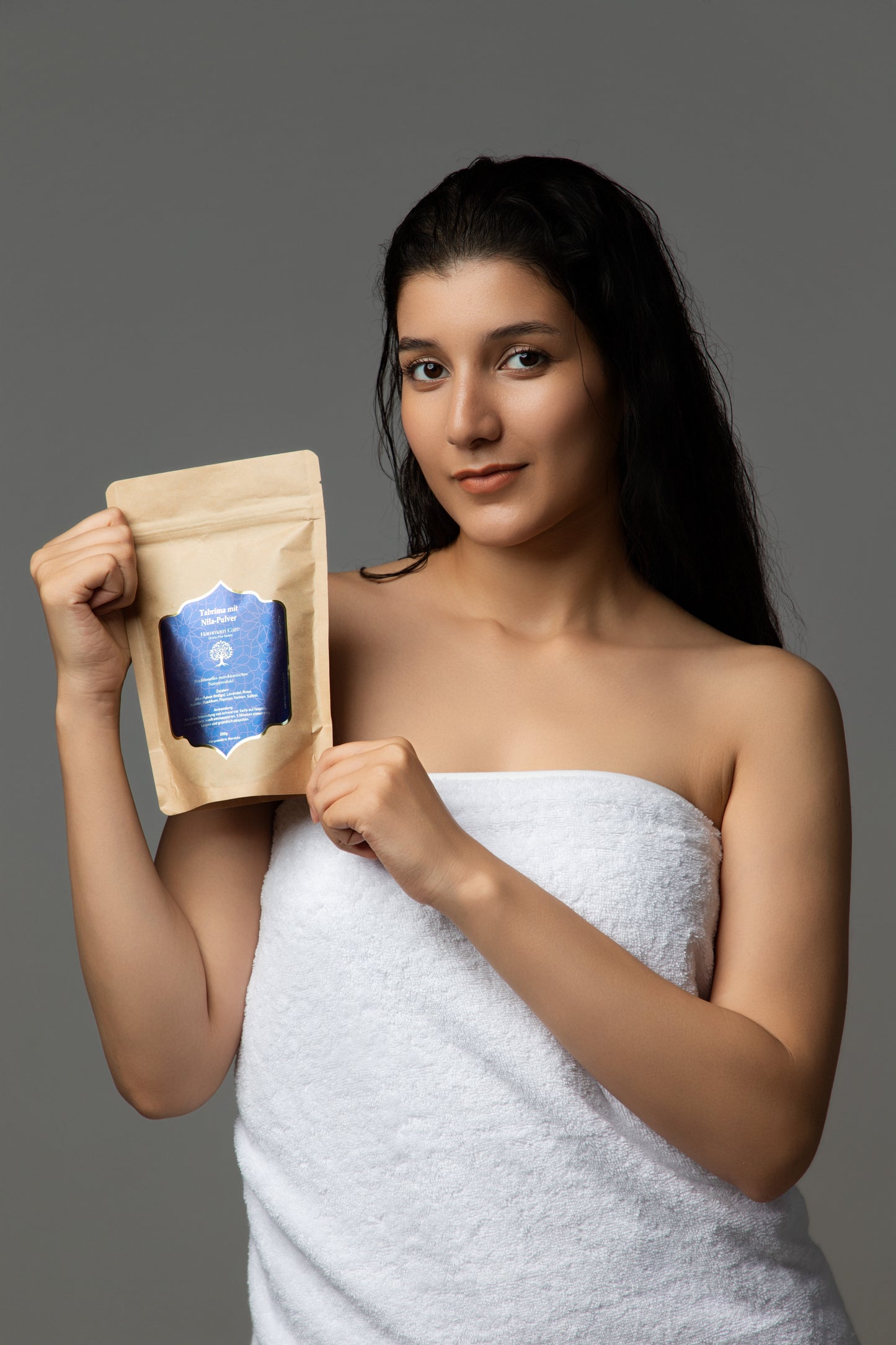Masque corporel Tabrima - Masque corporel aux puissants bienfaits anti-âge, nourrit, exfolie et apaise pour un teint visiblement plus sain.