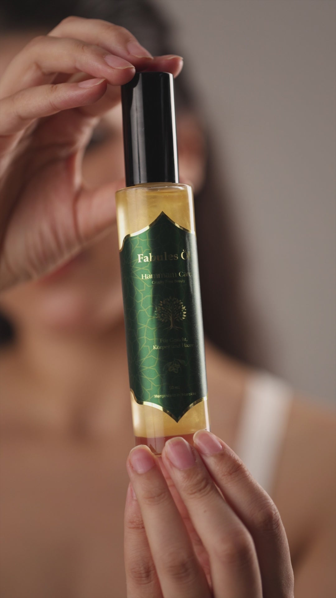 Load video: Miracle Oil